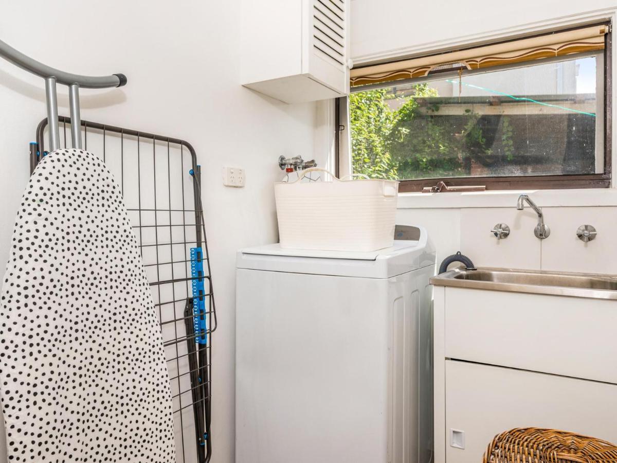 Walk To The Mcg & Aami Park - Free Late Checkout - Great Location & Backyard Villa Melbourne Dış mekan fotoğraf