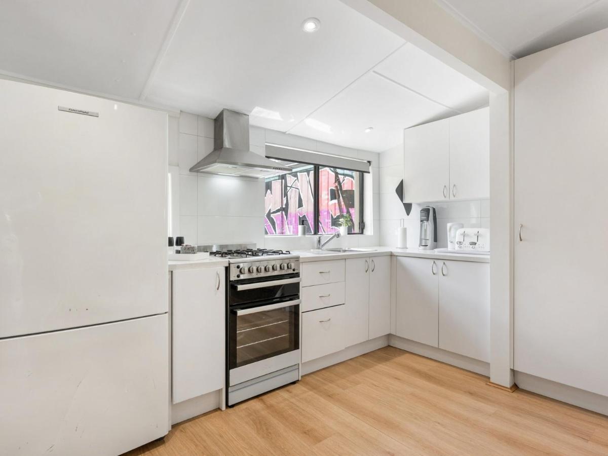 Walk To The Mcg & Aami Park - Free Late Checkout - Great Location & Backyard Villa Melbourne Dış mekan fotoğraf